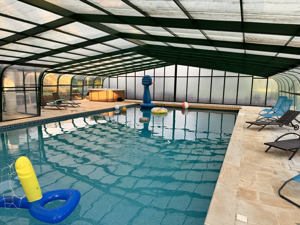 116E78AF-394E-44A9-96EE-B8650799404E_1_105_c